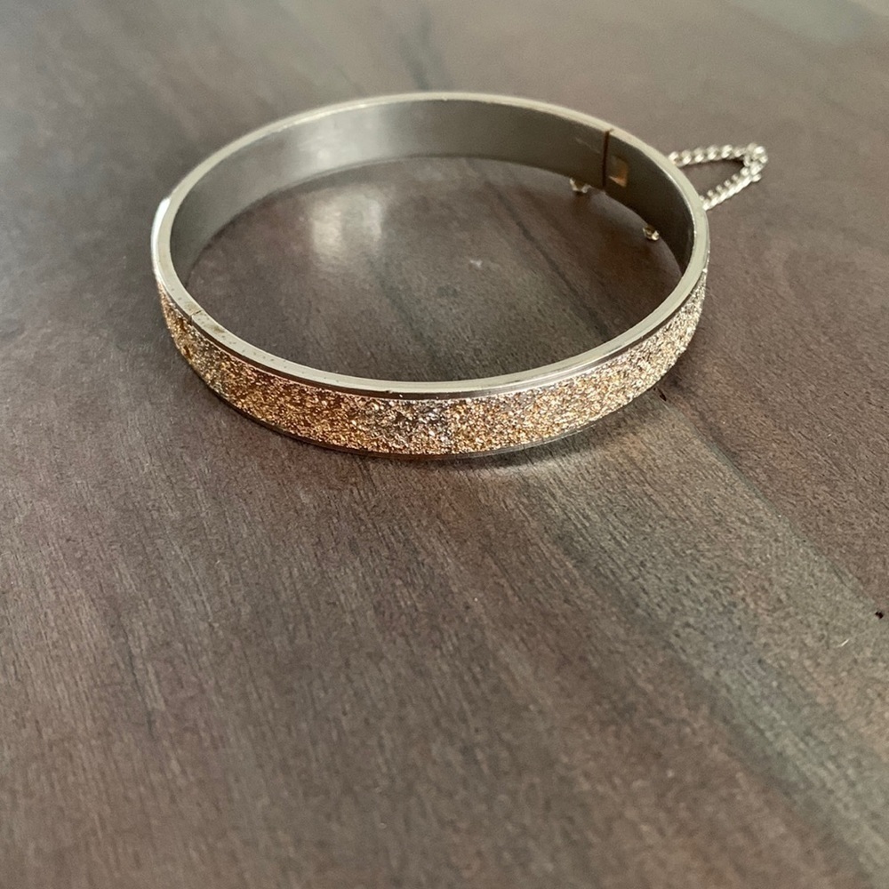Metal Hinged Bracelet with Safety Chain
